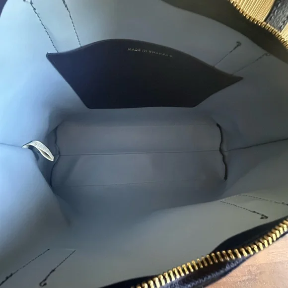 Kate Spade On Purpose Navy Leather Studded Tote Rwanda + MagSafe Wallet NWT - Picture 10 of 12